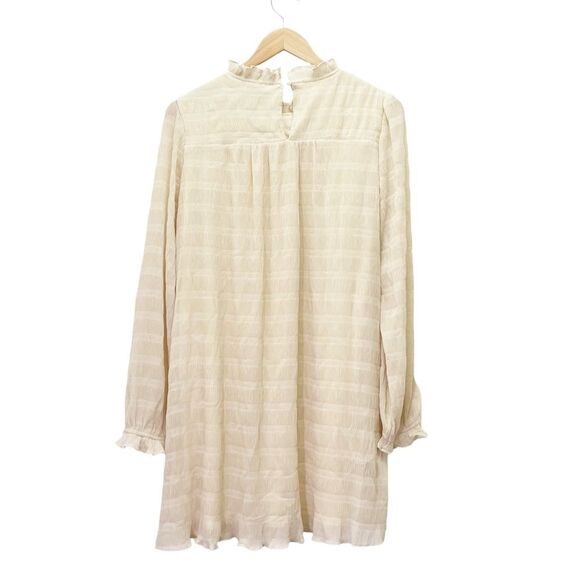 NWT Roolee Chiffon Ruffled Long Sleeve Babydoll Dress Vanilla Cream Size Medium - Picture 3 of 15